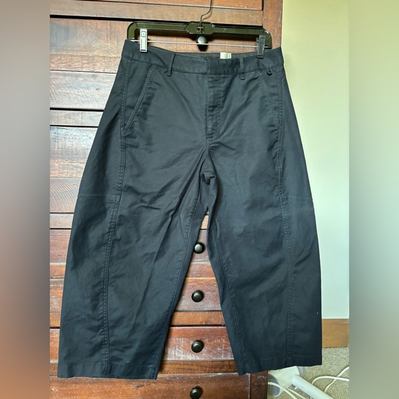 Anthropologie MAEVE CURVED CROPPED CHINO PANTS Blk - Sz 6 worn once - Picture 5 of 6